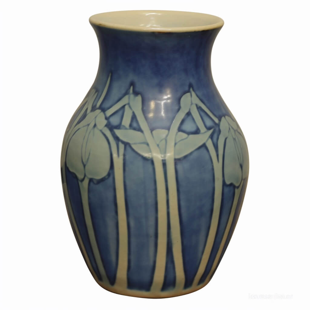 Newcomb Pottery vase